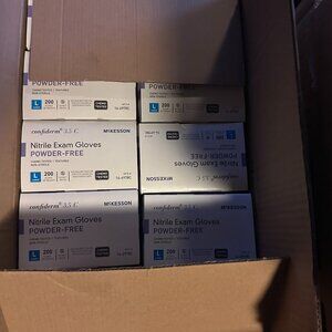 McKesson Confiderm 3.5C Powder Free Nitrile Exam Gloves, Large 2000 Total, Blue